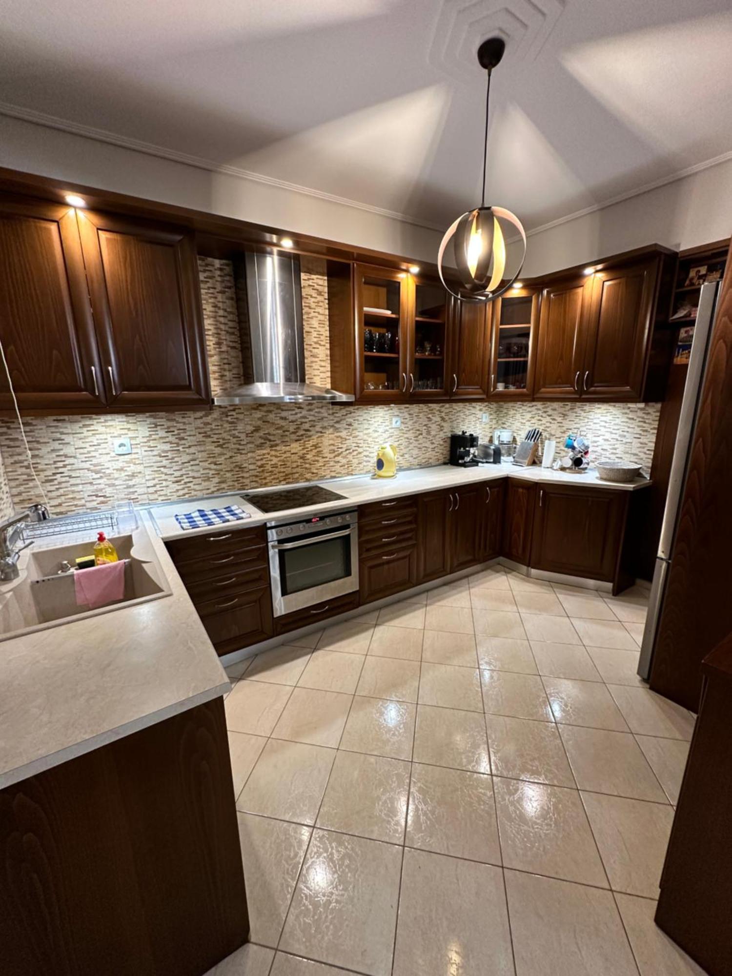 Mandalena Luxury Larissa Apartment Buitenkant foto