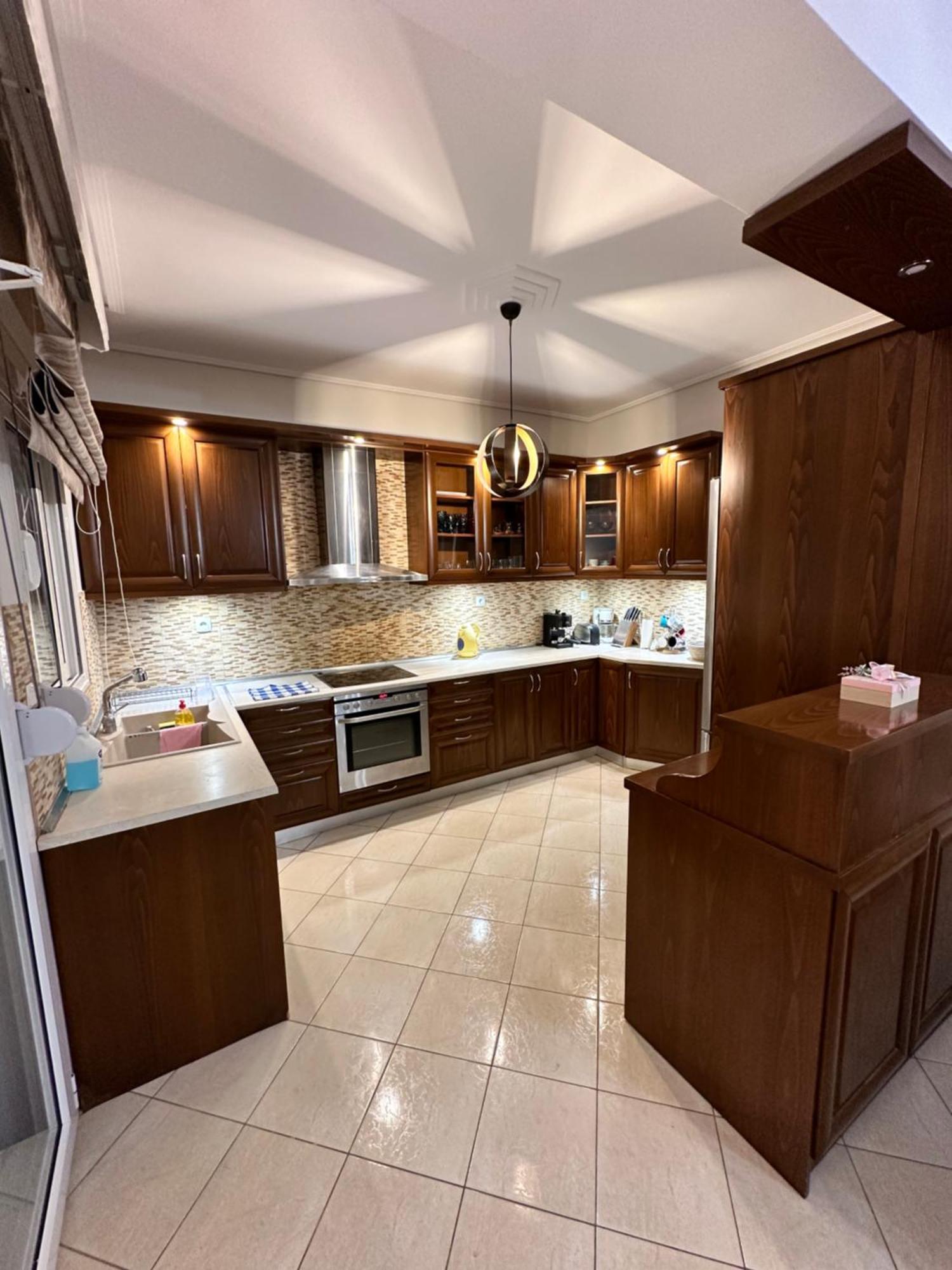 Mandalena Luxury Larissa Apartment Buitenkant foto