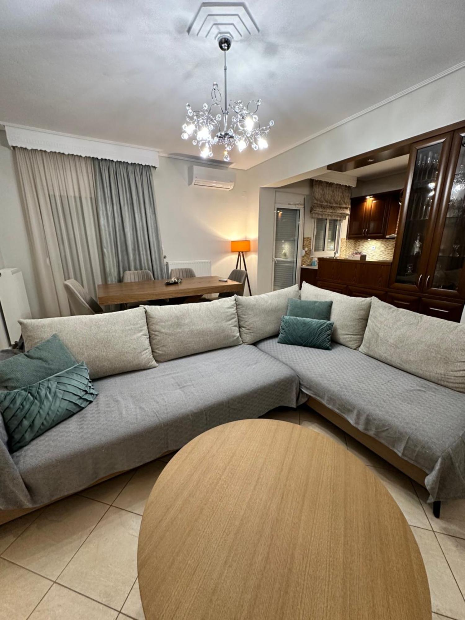 Mandalena Luxury Larissa Apartment Buitenkant foto
