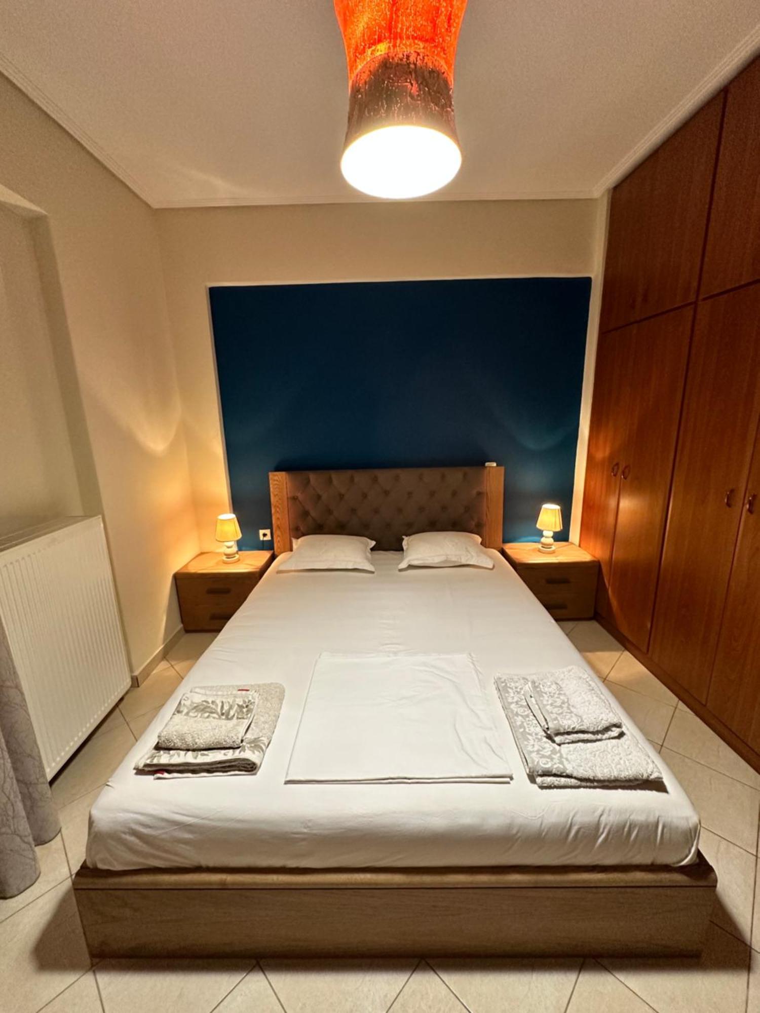 Mandalena Luxury Larissa Apartment Buitenkant foto