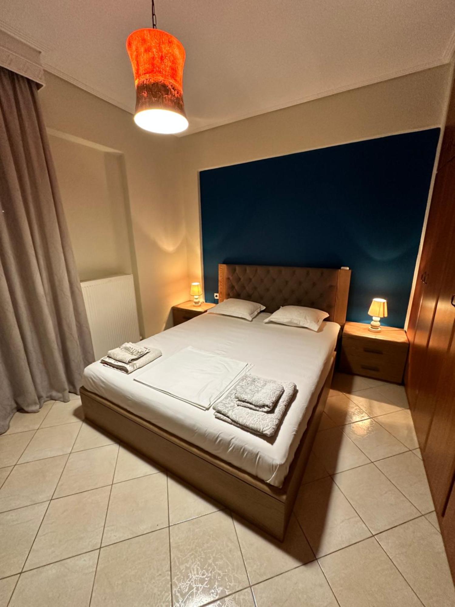 Mandalena Luxury Larissa Apartment Buitenkant foto