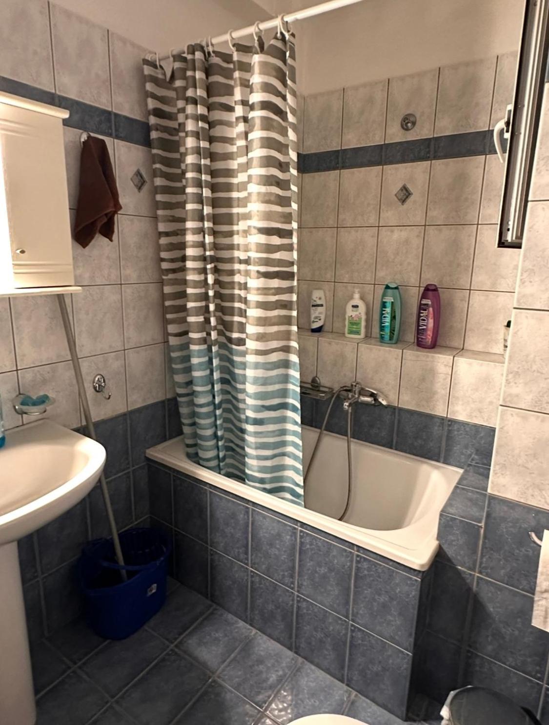 Mandalena Luxury Larissa Apartment Buitenkant foto